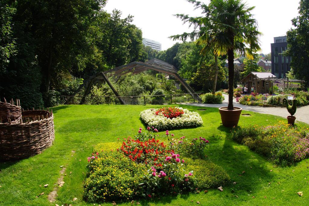 Hotel Krauthof ลุดวิกสบูร์ก ภายนอก รูปภาพ