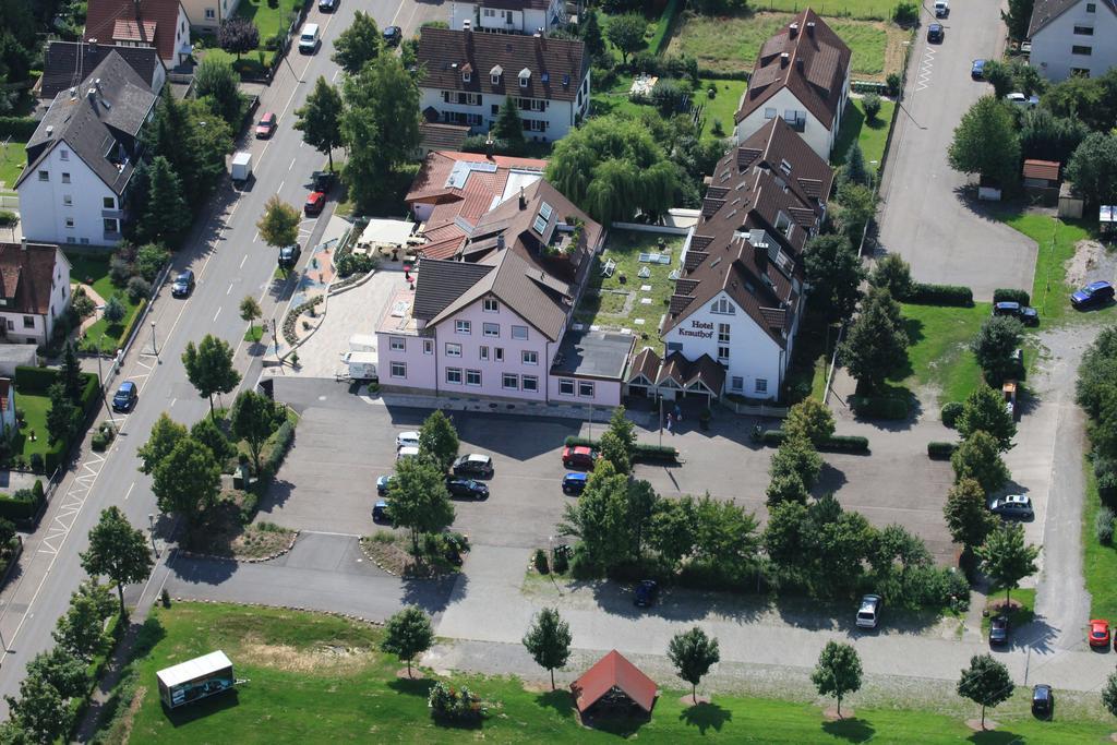 Hotel Krauthof ลุดวิกสบูร์ก ภายนอก รูปภาพ