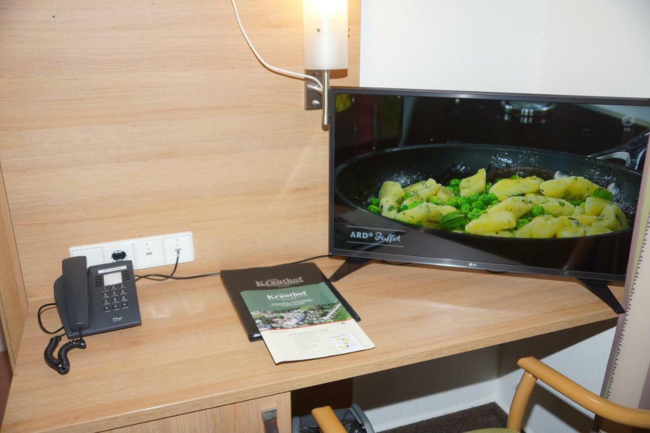 Hotel Krauthof ลุดวิกสบูร์ก ภายนอก รูปภาพ